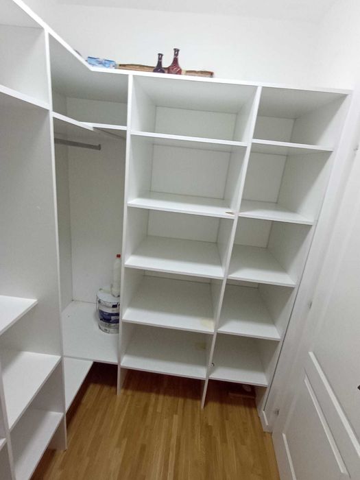Inchiriez apartament  o camera+open space, zona Lidl Grănicerilor