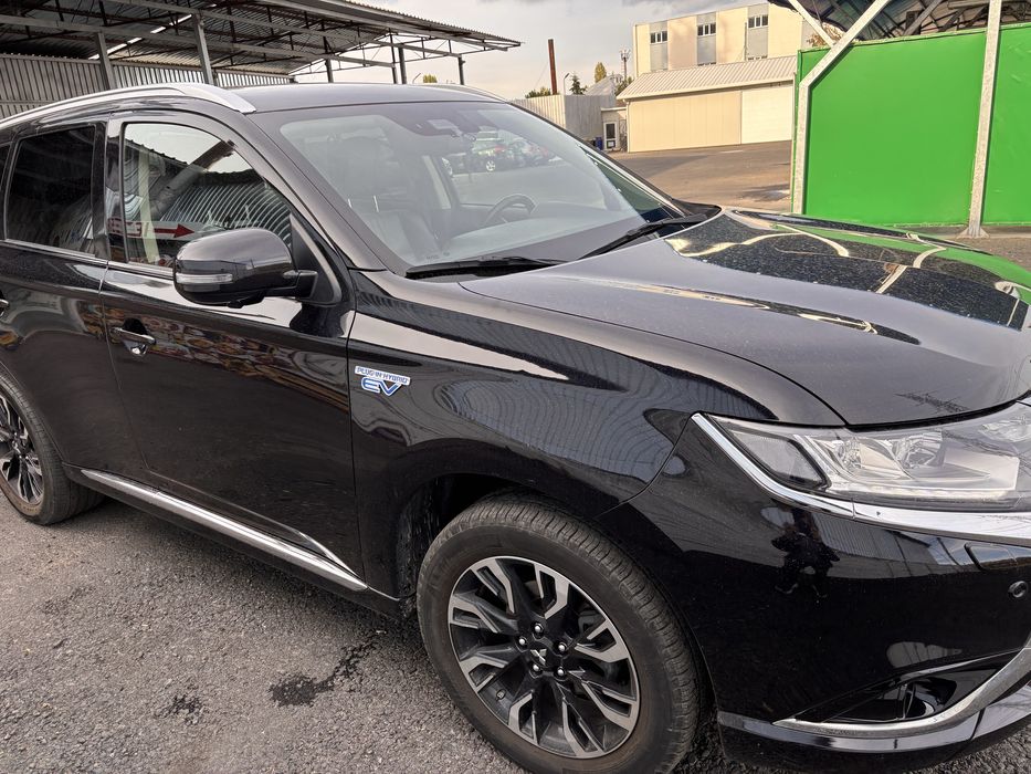 Mitsubishi Outlander Plug-in PHEV