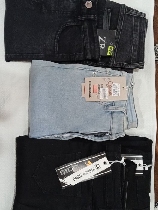 Женская одежда джинсы