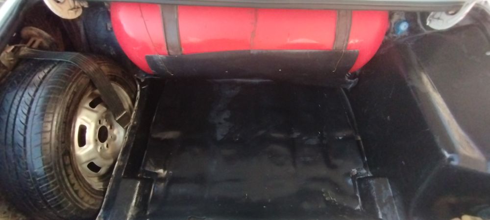 Jiguli .2002 yil 06 motor.