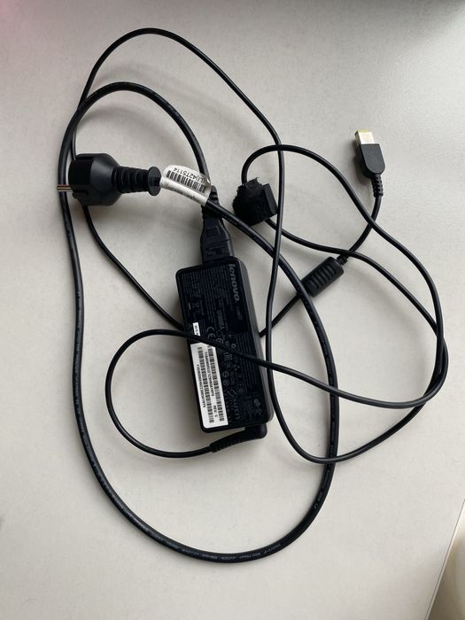 Lenovo i5 / 16 ГБ ОЗУ / SSD 240 ГБ - быстрый, надёжный, с зарядкой