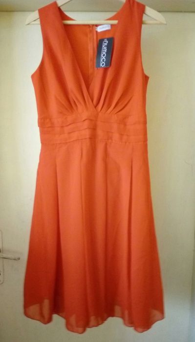 Нова рокля с етикет