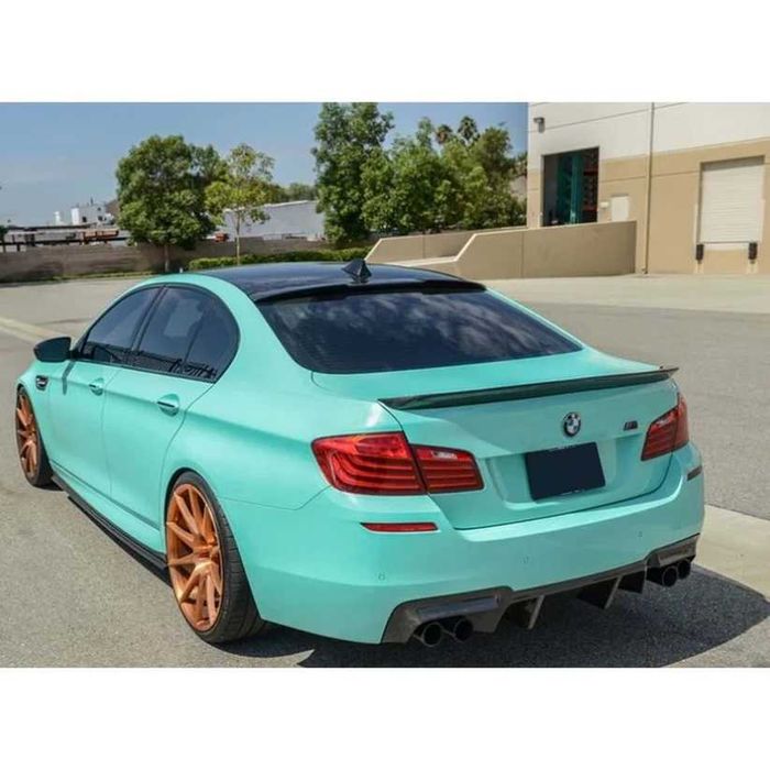 Спойлер за задно стъкло М4 стил за BMW F10 черен пиано лак