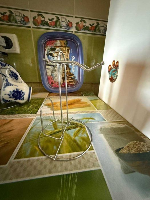 Подставка / держатель для 2-х чашек и блюдец