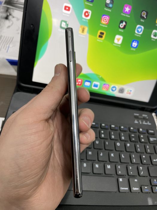 Samsung S 10 America region