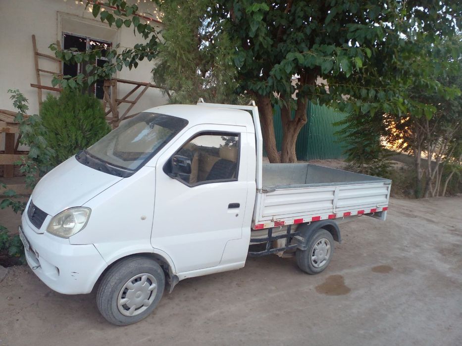 Hafei yuk mashina sotiladi, 1,5 tonnagacha tortadi, holati a'lo