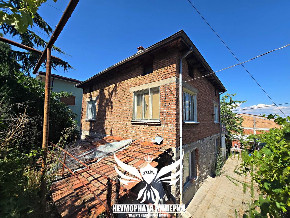 Продава се Къща в Асеновград - 144 кв.м за 1820 €/кв.м - Снимка #2
