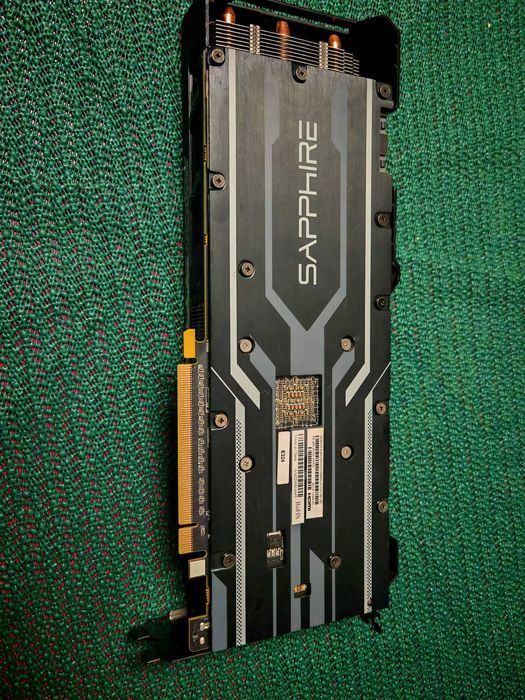 Vand SAPPHIRE Radeon R9 390 NITRO Tri-X 8GB GDDR5 512bit Bucuresti ...