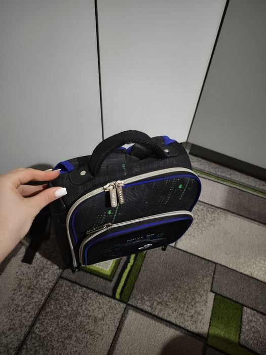 Школьный рюкзак для мальчика 1-2 класс