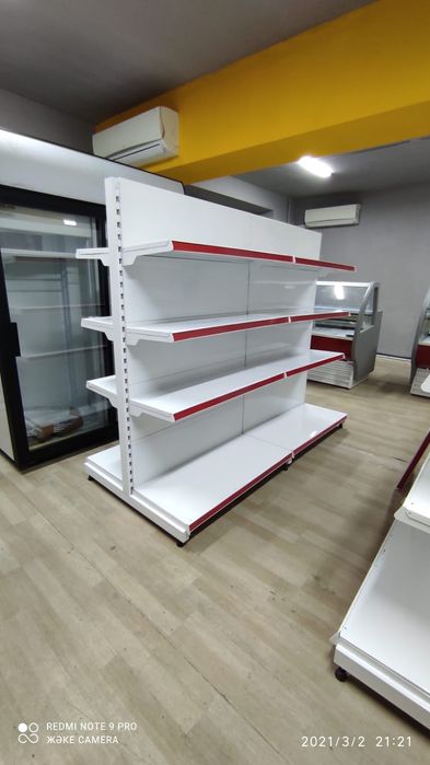 Островные стеллажи