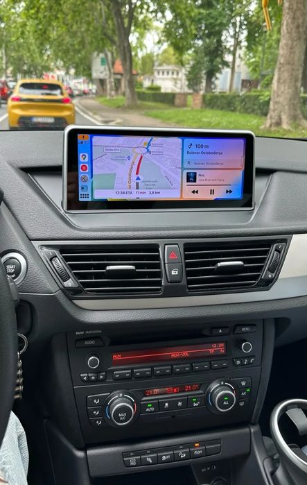 Navigatie android BMW X1 Carplay Waze YouTube GPS Bluetooth