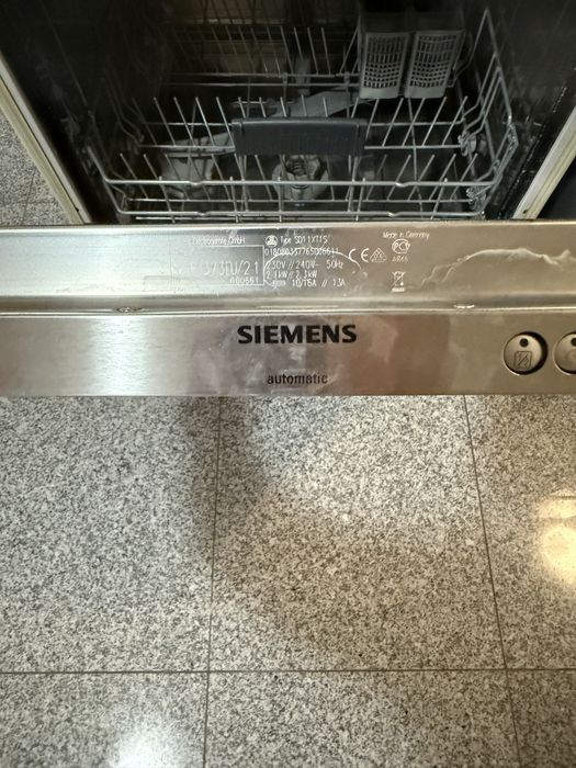 Съдомиялна машина за вграждане Сименс