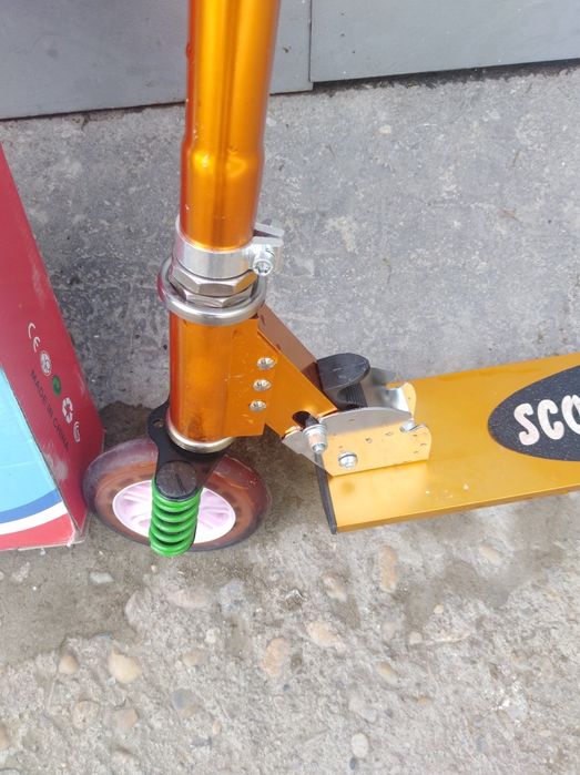 Детска тротинетка.