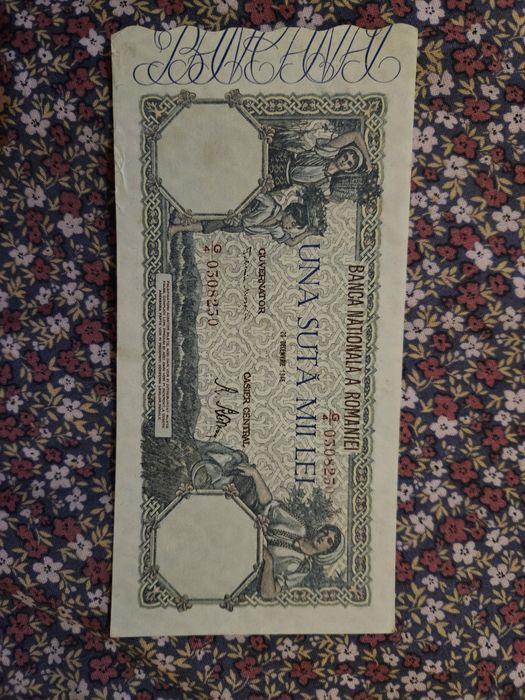 Vând bancnote vechi