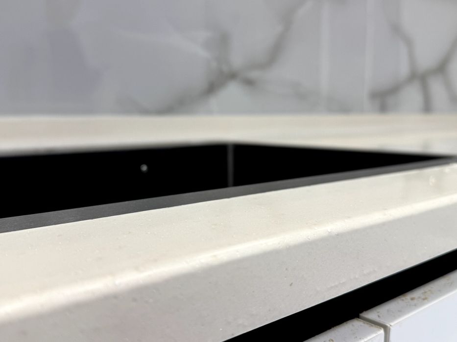 Quyma rakvina va stoleshnitsa uyga va iwxonaga suvga chidamli