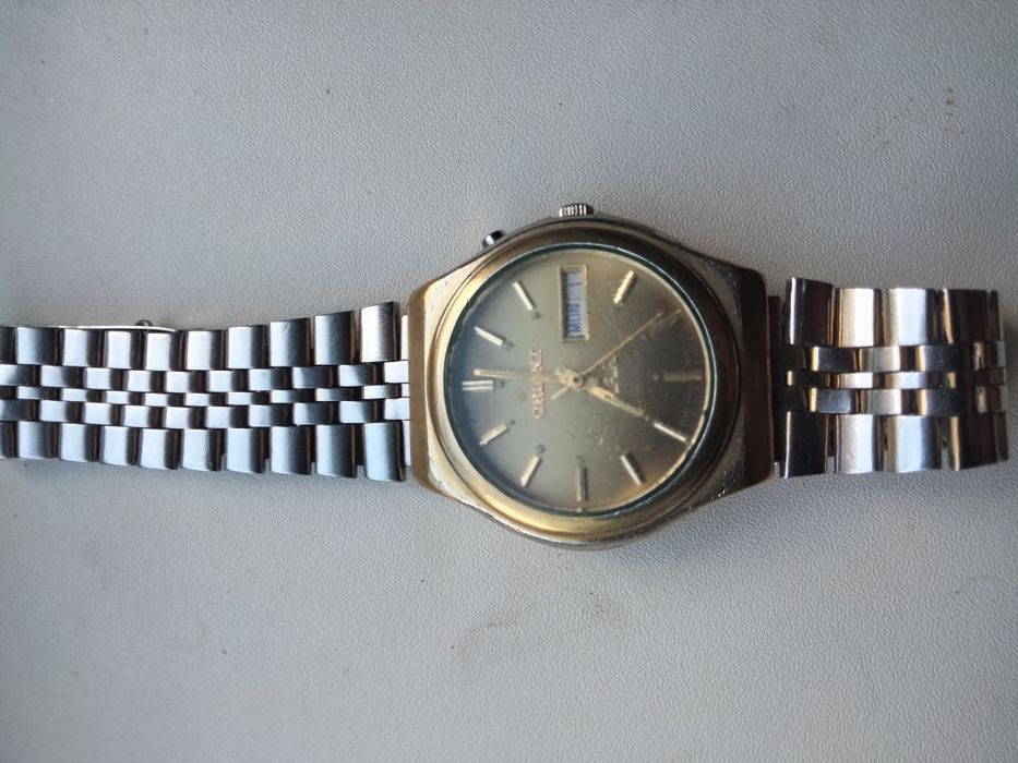 Продам часы Ориент оригинал