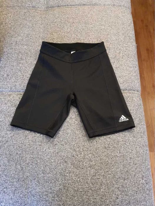 Reebok,  pantaloni scurți pt femei