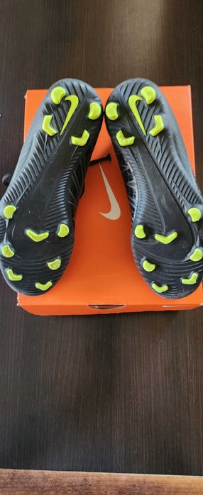 Детски бутонки Nike