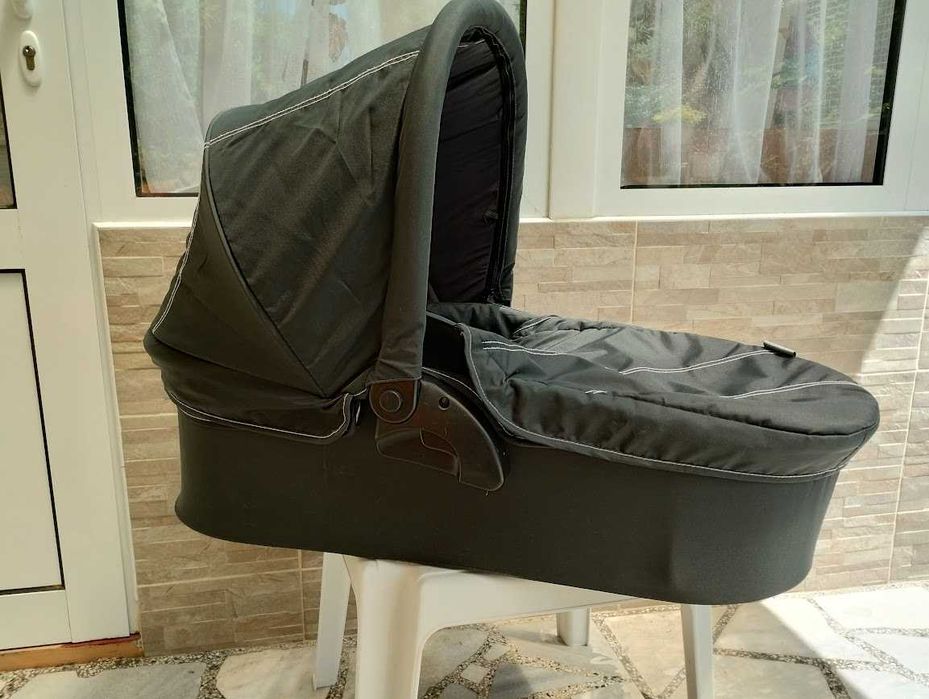 Детска количка 3 в 1