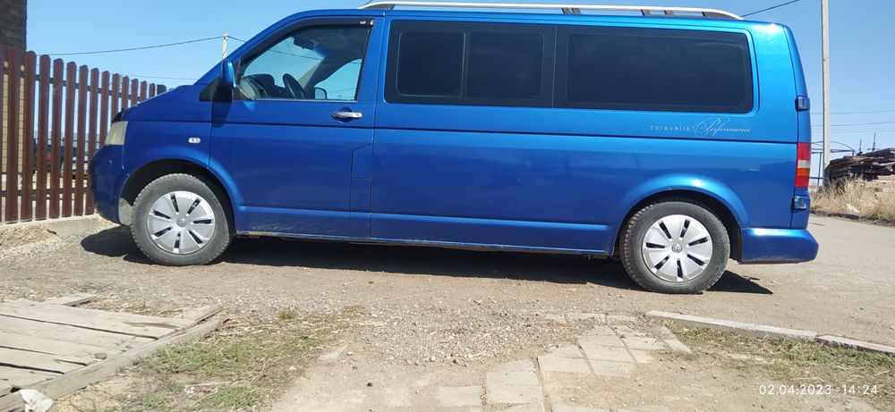 Продам Volkswagen Т5.