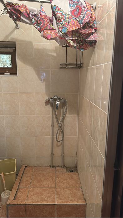 Сдам времянку за 70000 вместе с ком услугами