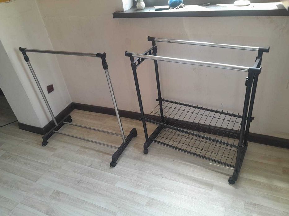 Стойки вешалки для одежды