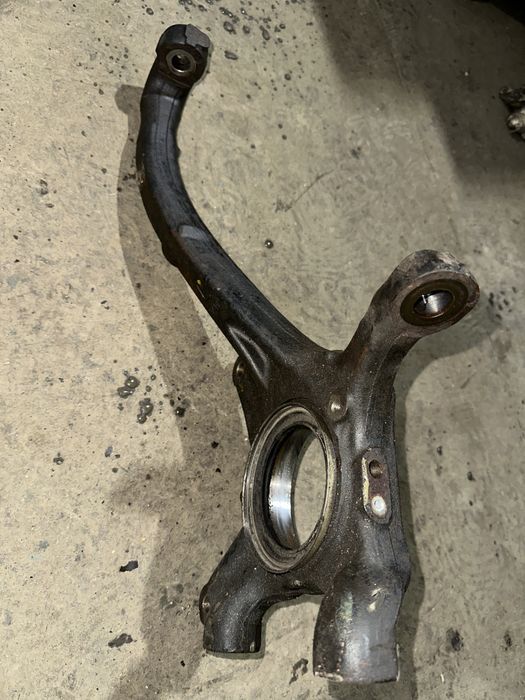 Рычаг на лх570 верх и ниж цапфа