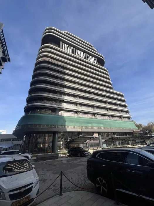 яккасарой ор жк пирамид ул нукус 3х ком 85м2;