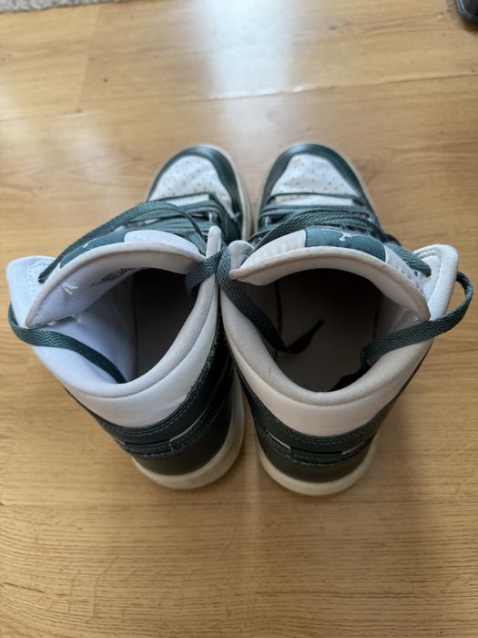 Adidasi Jordan, in conditii bune