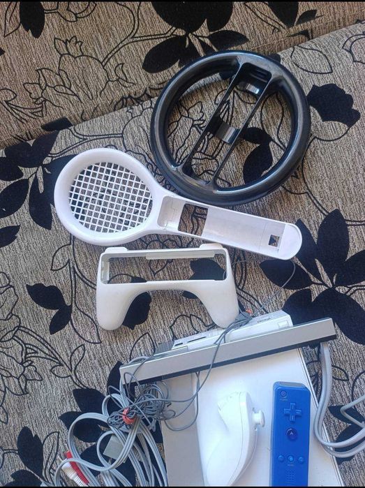 Nintendo Wii - МОДНАТА С 8 ИГРИ