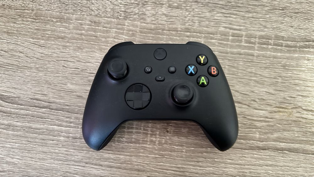 Оригинални контролери за Xbox Series X и PC, с Bluetooth