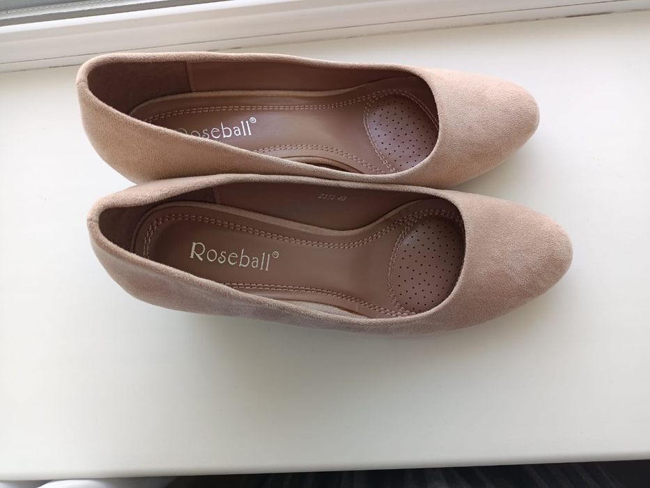 Туфли замшевые( новые)