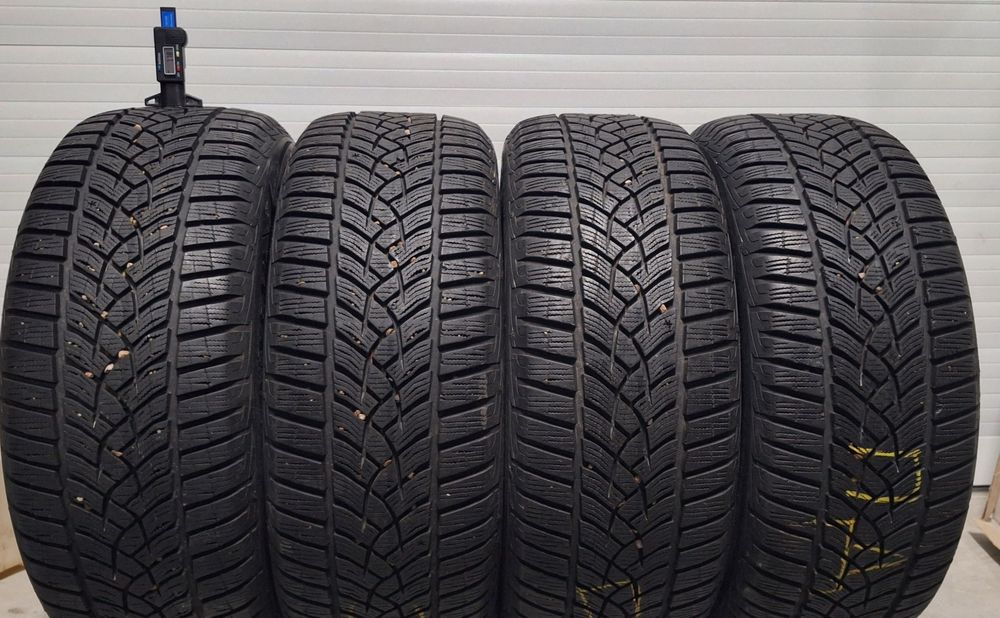 7.8mm! 215 55 16 Goodyear ultragrip performance