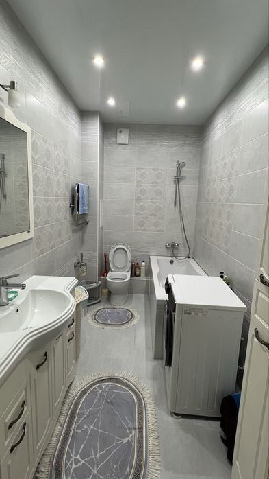 Продам квартиру Батыс 2