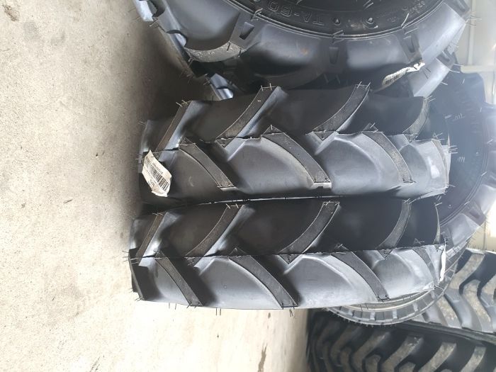 cauciucuri noi 5.00-10 de tractiune petlas de motocultor 3CTS