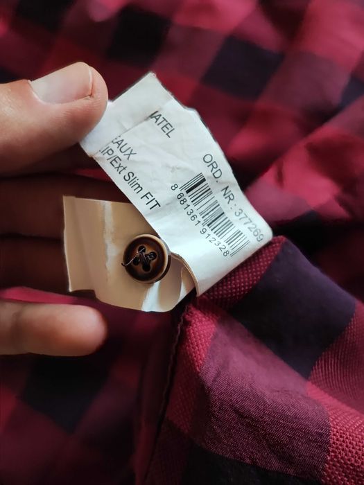 Camasa in carouri LC Waikiki, slim fit, marimea L