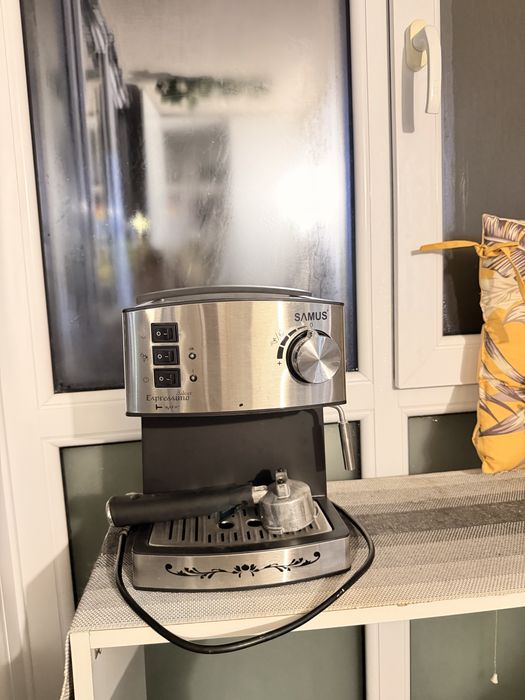 Espressor Samus defect pentru piese sau reparare