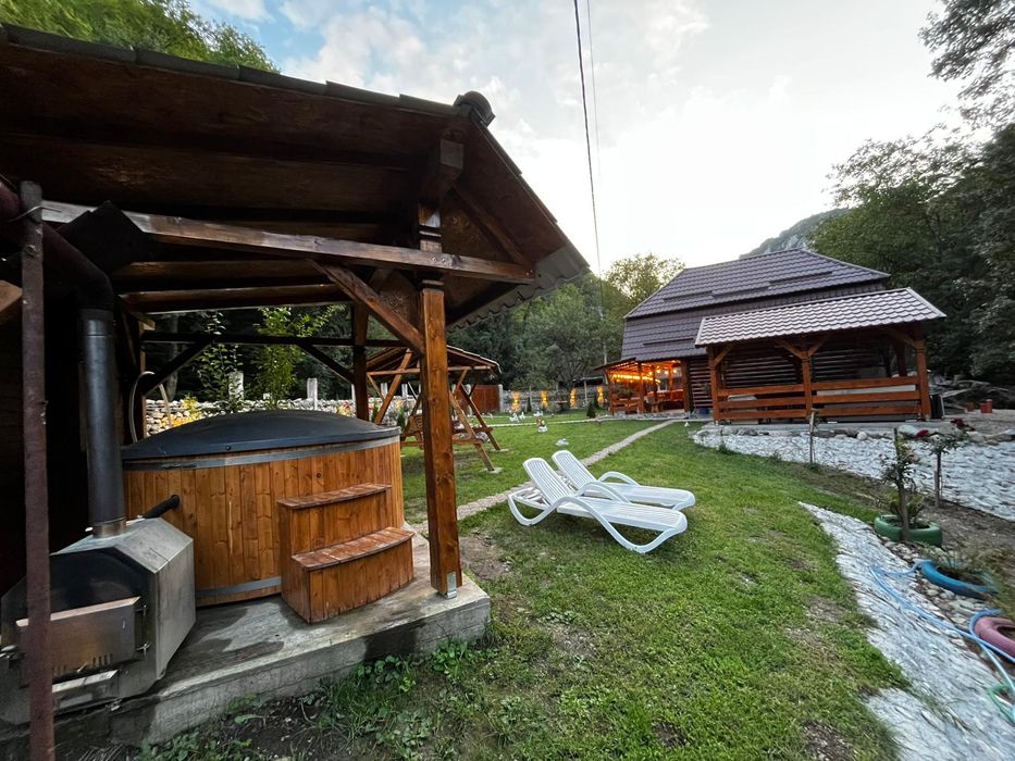 Cabană de închiriat!