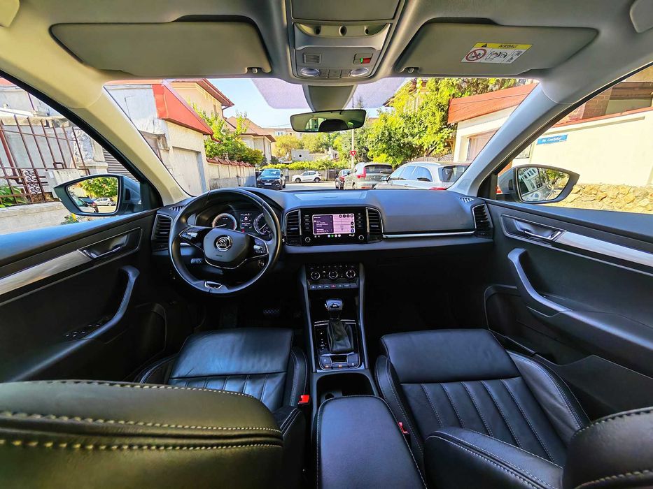 Skoda Karoq 1.5 TSI 150 CP DSG | Piele | Încălzire Staționară | ACC | Keyless | CarPlay/Android Auto Wireless | Navi
