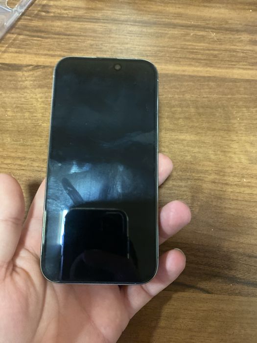 Телефон айфон 15 про