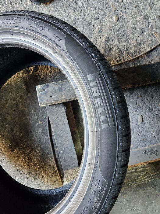 2 anvelope iarna 225 45 18 Pirelli Runflat 2019