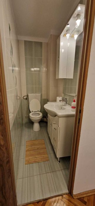 Proprietar, dau in chirie apartament 3 camere decomandate central | 80 mp | Piața Cipariu | Parcare