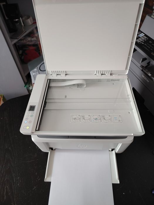 Multifunctionala laser HP LaserJet M140w