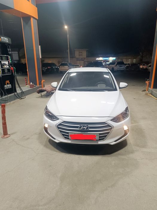 Hunday elantra  sroʻchne sotladi