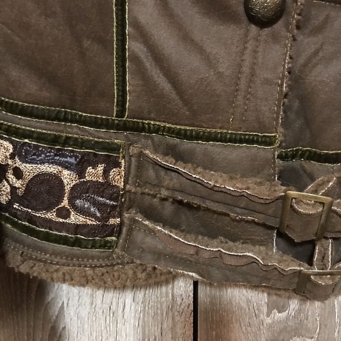 Дамско Яке набук с каракул