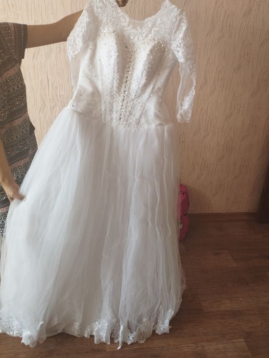 Свадебное платье