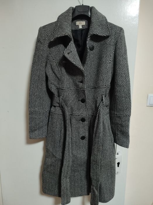 Палто Манго, елегантна визия