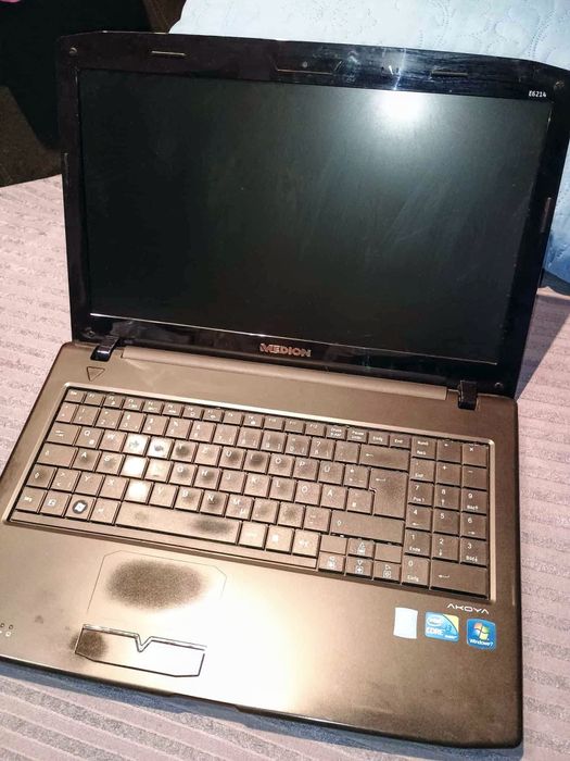 Medion Akoya E6214 - CPU i3 15.6"