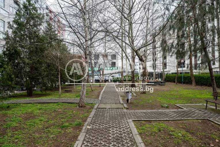 Продава се Тристаен апартамент в Пловдив, Тракия - 100 кв.м за 760 €/кв.м - Снимка #8