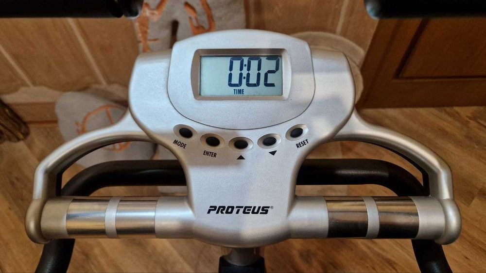 Велотренажер Proteus PEC-3000
